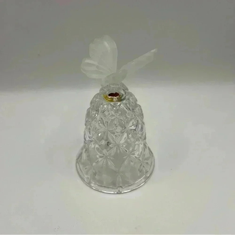 Vintage Crystal Butterfly Bell Hofbaur Germany Frosted 5” Etched - Picture 3 of 5